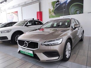 Usato 2019 Volvo V60 2.0 Diesel 150 CV (21.900 €)