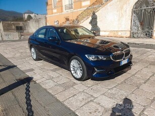 Usato 2022 BMW 318 1.5 Diesel 136 CV (36.400 €)