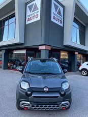 Usato 2022 Fiat Panda Cross 0.9 Benzin 86 CV (20.500 €)