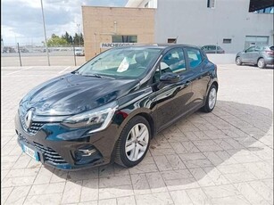 Usato 2022 Renault Clio V 1.5 Diesel 101 CV (16.900 €)