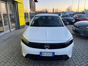 Usato 2024 Opel Corsa 1.2 Benzin 101 CV (18.900 €)