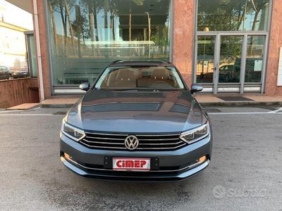 Usato 2016 VW Passat 1.6 Diesel 120 CV (13.900 €)