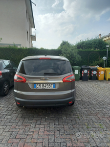 Usato 2012 Ford S-MAX Diesel (7.500 €)