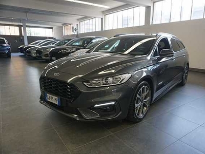 Ford Mondeo 4ª serie Full Hybrid 2.0 187 CV eCVT SW ST-Line Business da Stracciari .