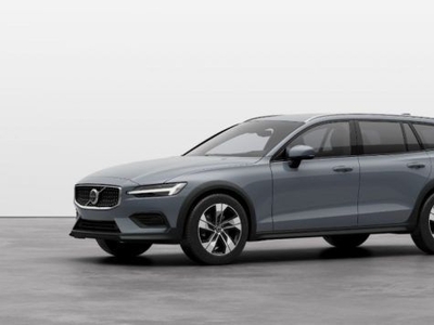 VOLVO V60 Cross Country Mild Hybrid B4 AWD automatico Core