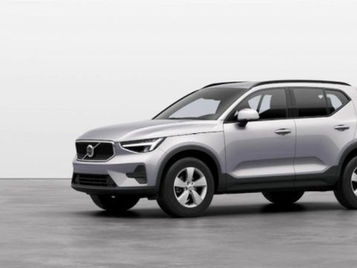 VOLVO XC40 Mild Hybrid B3 automatico Essential