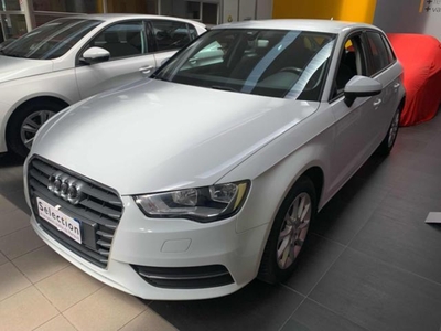 Audi A3 1.6 TDI clean diesel Young usato