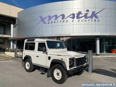 Land Rover Defender 90 90 2.4 TD4 Station Wagon 4 POSTI - ARIA COND. San Vendemiano