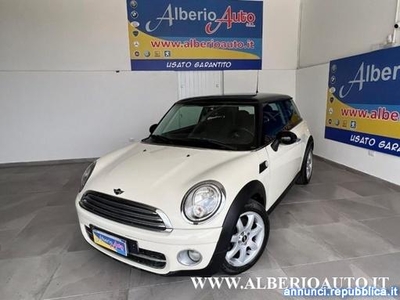 Mini Cooper D 1.6 16V Cooper D Adrano