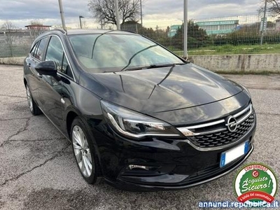 Opel Astra 1.6 CDTi 110cv SportsTourer Business km113.000 Pollenza