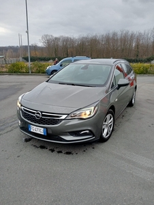 Opel Astra Station Wagon 1.6 CDTi Sports Elective usato