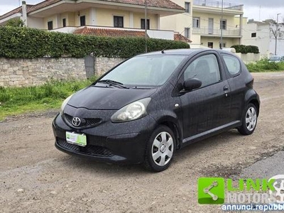 Toyota Aygo 1.0 12V VVT-i 3 porte++ Neopatentati++ Bari