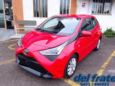 Toyota Aygo Connect 1.0 VVT-i 72 CV 5 porte x-music usato