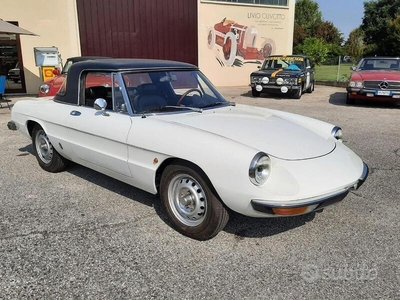 Usato 1970 Alfa Romeo Spider 2.0 Benzin (29.000 €)
