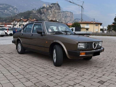 Usato 1982 Alfa Romeo Alfetta 2.0 Benzin 129 CV (8.500 €)