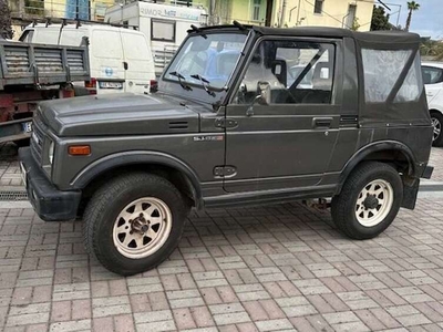 Usato 1988 Suzuki Samurai 1.3 Benzin 64 CV (5.500 €)