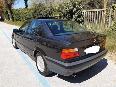 Usato 1992 BMW 318 1.8 Benzin 113 CV (7.500 €)