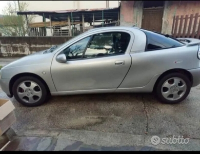 Usato 1999 Opel Tigra 1.4 Benzin 90 CV (2.500 €)