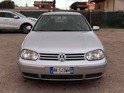 Usato 2000 VW Golf IV 1.8 Benzin 150 CV (8.500 €)