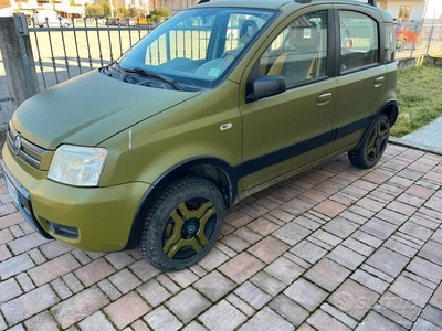 Usato 2005 Fiat Panda 4x4 1.2 Benzin 60 CV (5.700 €)