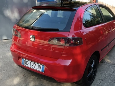 Usato 2007 Seat Ibiza 1.4 Benzin 101 CV (4.200 €)