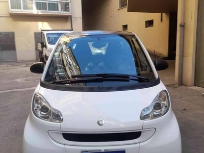 Usato 2009 Smart ForTwo Coupé 1.0 Benzin 71 CV (5.500 €)