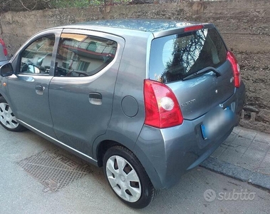 Usato 2009 Suzuki Alto 1.0 Benzin 68 CV (2.000 €)