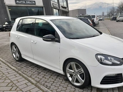 Usato 2010 VW Golf VI 2.0 Benzin 271 CV (19.500 €)