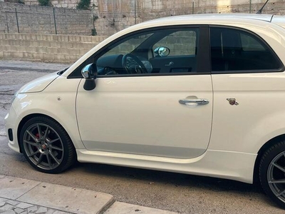 Usato 2011 Fiat 500 Abarth Benzin 140 CV (15.000 €)