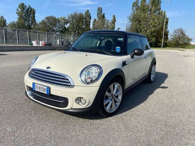 Usato 2013 Mini Cooper D 1.6 Diesel 111 CV (6.600 €)