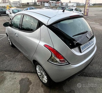 Usato 2014 Lancia Ypsilon 1.2 LPG_Hybrid 69 CV (9.300 €)