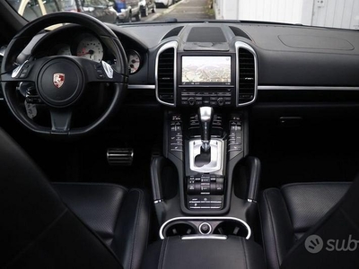 Usato 2014 Porsche Cayenne 4.1 Diesel 382 CV (28.900 €)