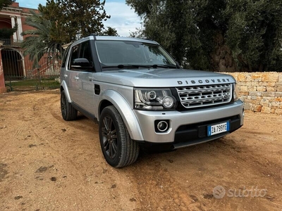 Usato 2015 Land Rover Discovery 4 3.0 Diesel 245 CV (23.000 €)