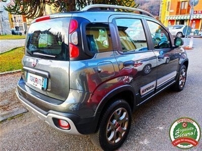 Usato 2016 Fiat Panda Cross 1.2 Diesel 95 CV (11.900 €)