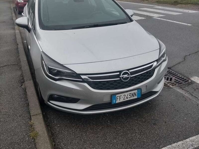 Usato 2016 Opel Astra 1.6 Diesel 110 CV (9.300 €)