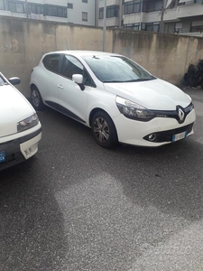 Usato 2016 Renault Clio IV 1.1 Benzin 73 CV (8.500 €)