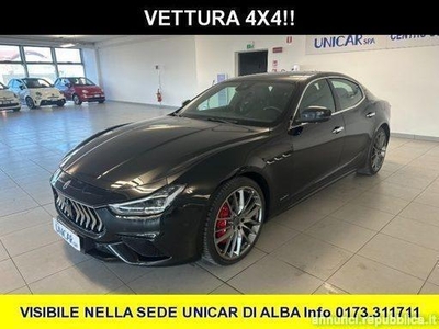 Usato 2018 Maserati Ghibli 3.0 Benzin 430 CV (55.000 €)