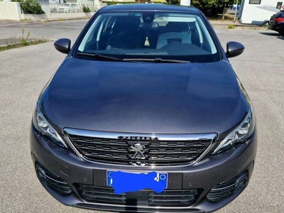 Usato 2018 Peugeot 308 1.6 Diesel 120 CV (15.500 €)