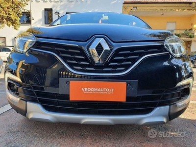 Usato 2018 Renault Captur 1.2 Benzin 120 CV (14.499 €)