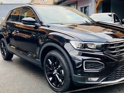 Usato 2019 VW T-Roc 1.5 Benzin 150 CV (24.900 €)