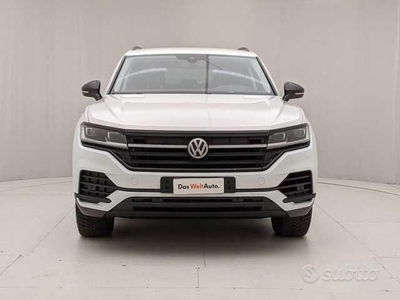 Usato 2019 VW Touareg 3.0 Diesel 231 CV (54.900 €)