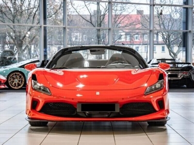 Usato 2021 Ferrari F8 3.9 Benzin 721 CV (355.000 €)
