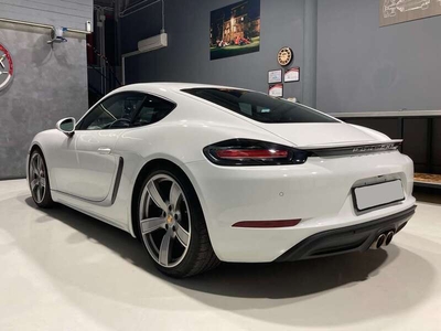 Usato 2021 Porsche 718 2.5 Benzin 350 CV (92.000 €)