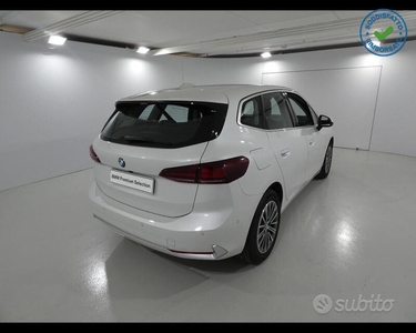 Usato 2022 BMW 218 Active Tourer 2.0 Diesel 150 CV (38.000 €)