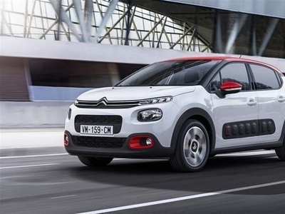 Usato 2022 Citroën C3 1.2 Benzin 110 CV (19.800 €)