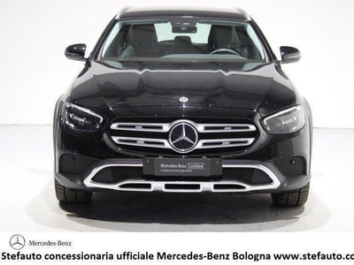 Usato 2022 Mercedes E220 2.0 Diesel 200 CV (44.900 €)