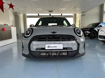 Usato 2022 Mini Cooper Cabriolet 1.5 Benzin 136 CV (28.990 €)