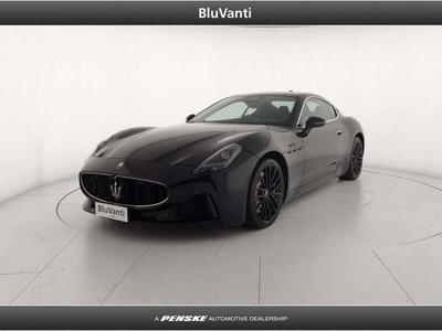 Usato 2023 Maserati Granturismo 3.0 Benzin 491 CV (173.000 €)