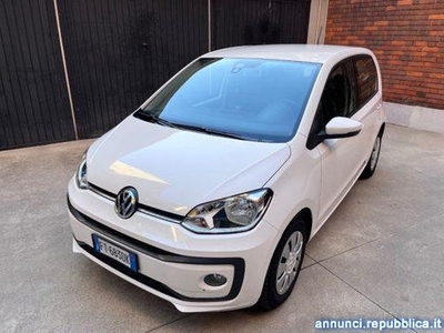 Volkswagen up! 1.0 5 porte move up! BlueMotion Technology Torino