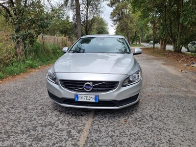 Volvo S60 D2 Geartronic Business